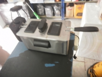 Fritadora Marca Tokyo De 3lts Modelo Fry 3 Inox Usado En Buen Estado Acc: Con Canasto Con Tapa